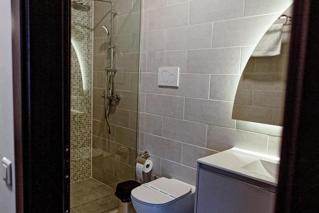 Raay Hotel Braila Bagian luar foto
