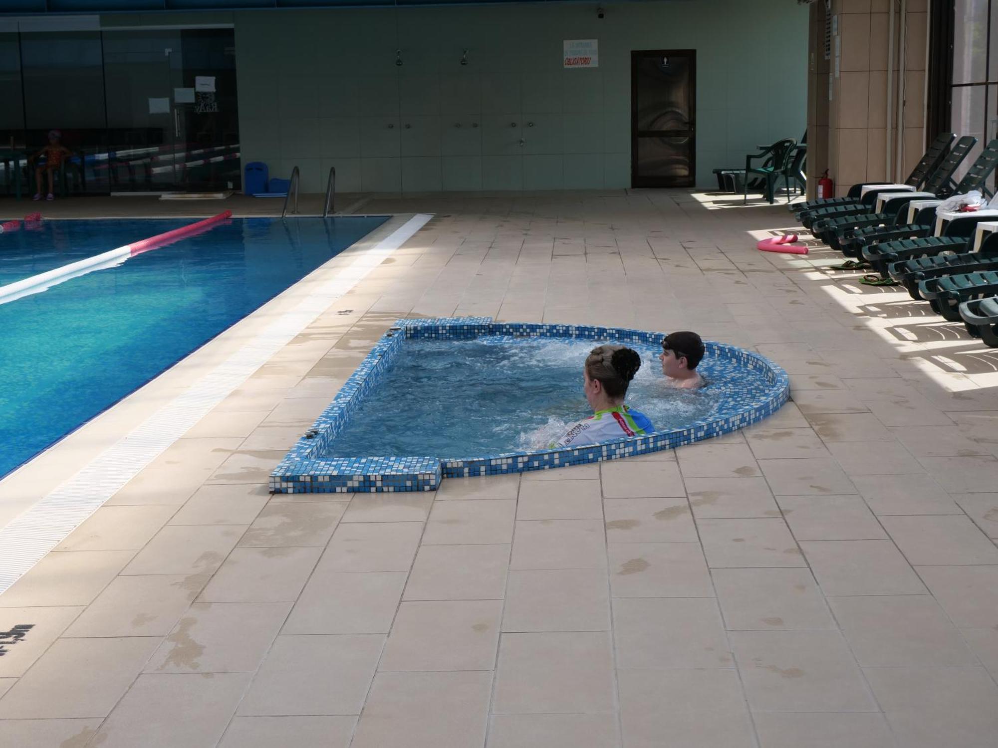 Raay Hotel Braila Bagian luar foto